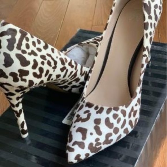 Victorias Secret Leopard Print Pumps - Picture 1 of 5